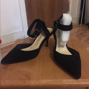 Woman shoe- heel 2”